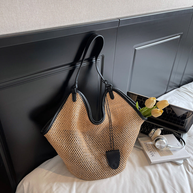 Women’s Straw Tote Bag